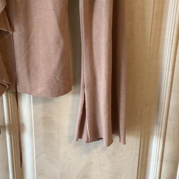 Sexy Tan Ruffled Top Brown Laced Front + Bell Long Sleeves Size M - Picture 5 of 6